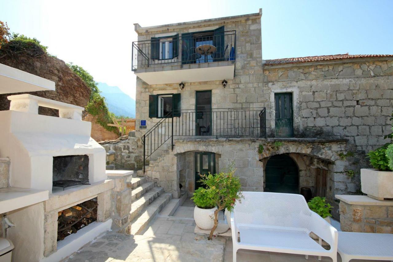 Apartmani Dalmacija Brela Exteriör bild