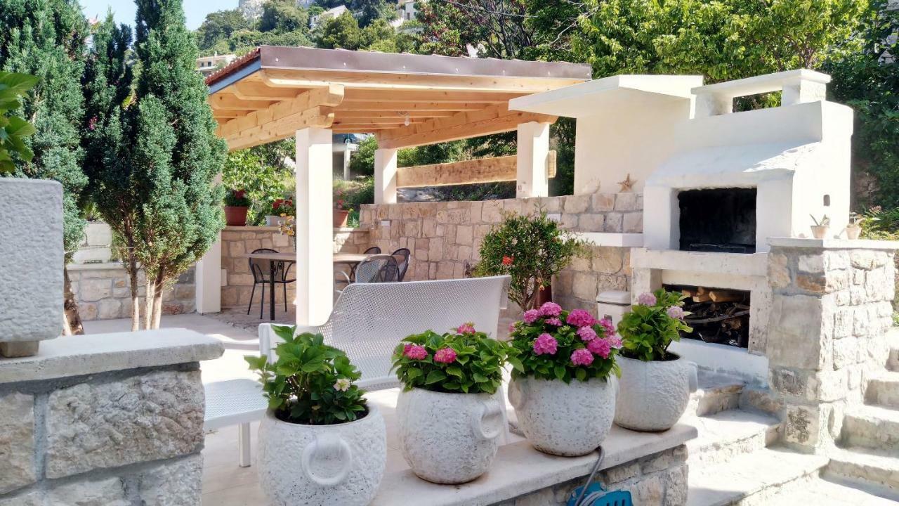 Apartmani Dalmacija Brela Exteriör bild