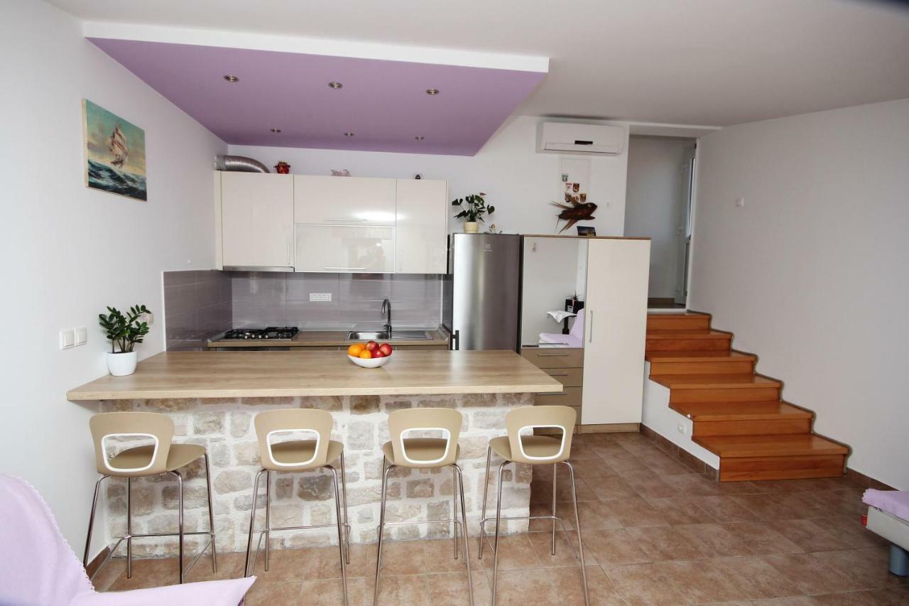 Apartmani Dalmacija Brela Exteriör bild