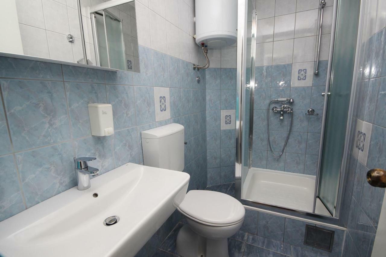 Apartmani Dalmacija Brela Exteriör bild