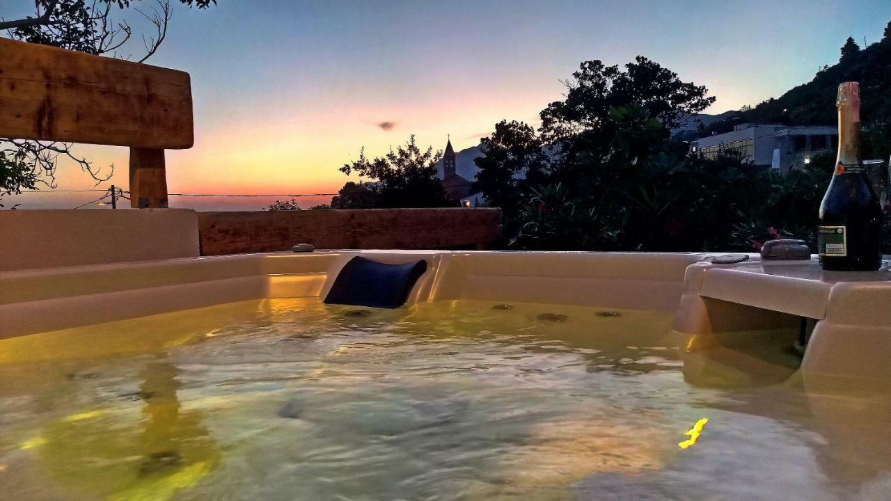 Apartmani Dalmacija Brela Exteriör bild